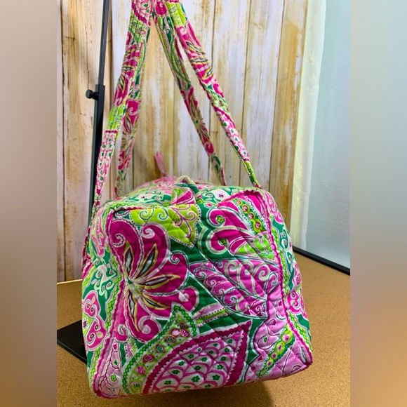 Vera Bradley Pinwheel Pink Quilted Large Weekender Travel Carry On Retired - Picture 2 of 14